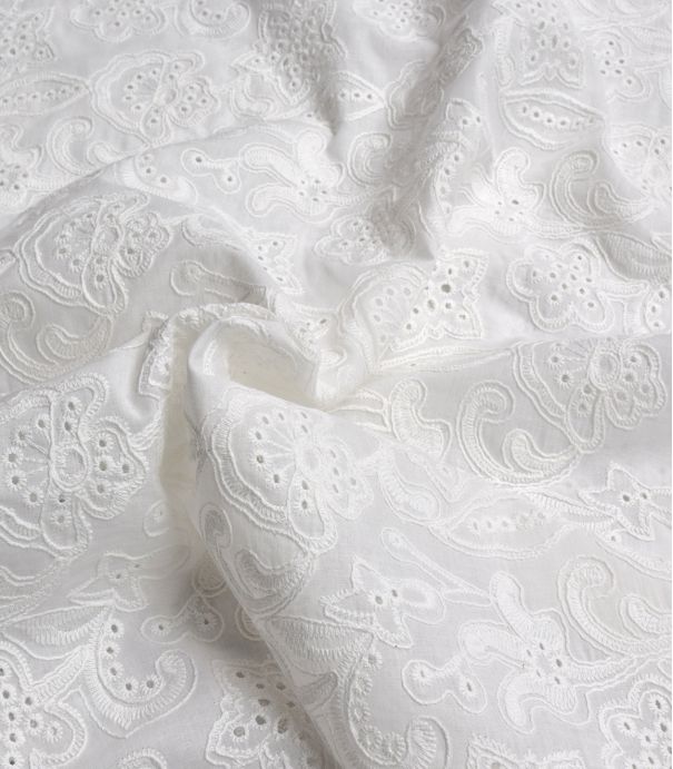 Tissu voile de coton brodé - Volutes